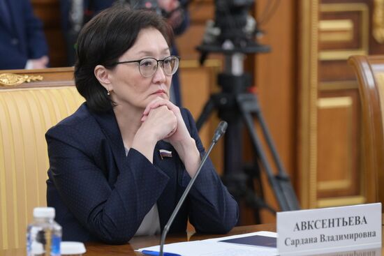 Russia Mishustin Parliament New People