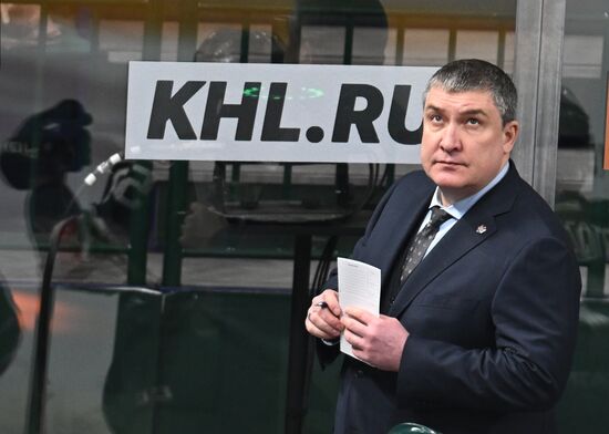 Russia Ice Hockey Kontinental League Ak Bars - Traktor