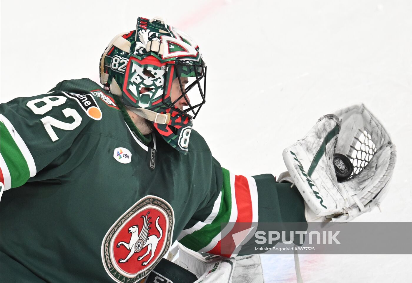 Russia Ice Hockey Kontinental League Ak Bars - Traktor