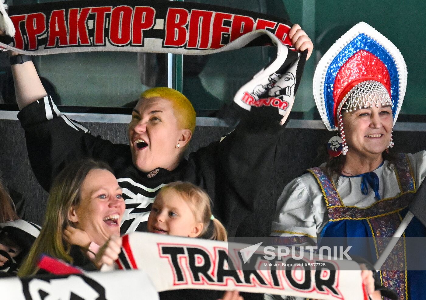 Russia Ice Hockey Kontinental League Ak Bars - Traktor