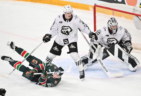 Russia Ice Hockey Kontinental League Ak Bars - Traktor