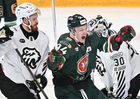 Russia Ice Hockey Kontinental League Ak Bars - Traktor