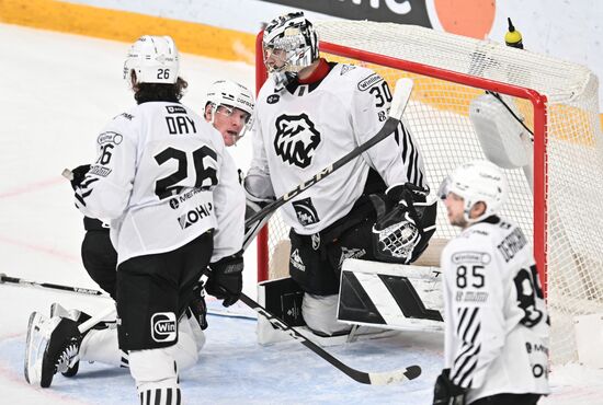 Russia Ice Hockey Kontinental League Ak Bars - Traktor