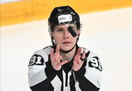 Russia Ice Hockey Kontinental League Ak Bars - Traktor