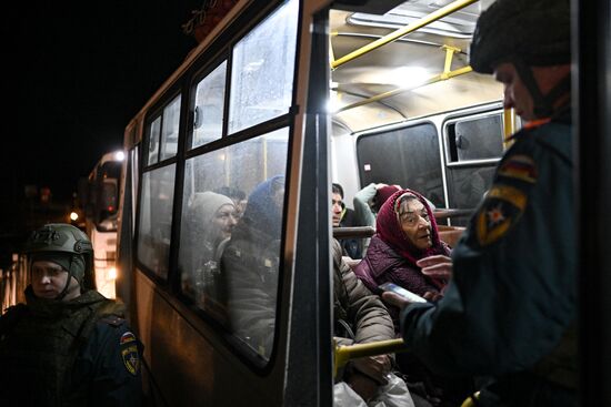 Russia Ukraine Kursk Attack Sudzha Evacuees