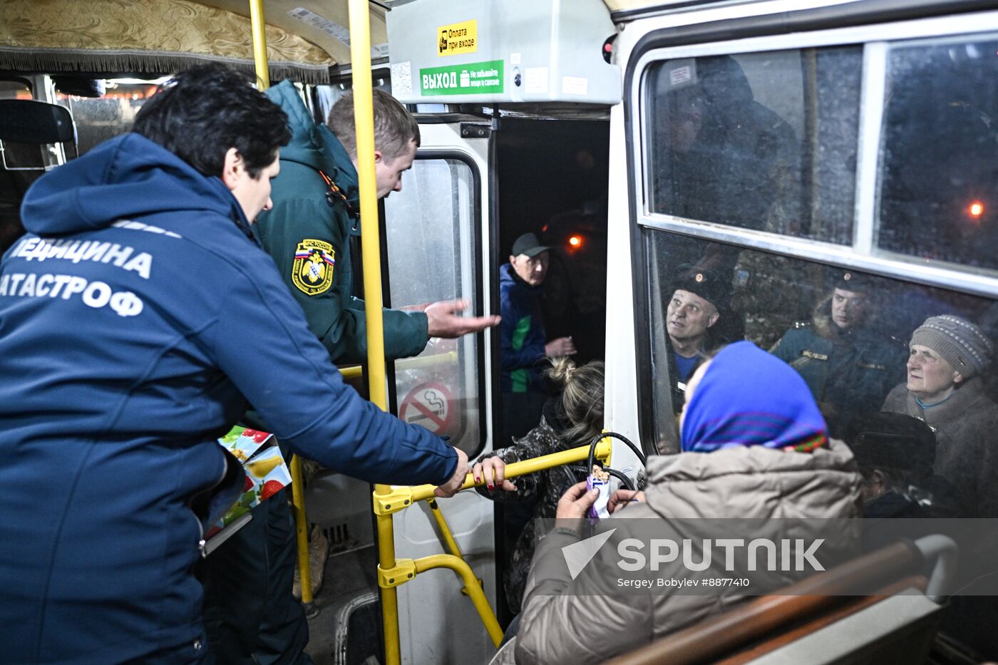 Russia Ukraine Kursk Attack Sudzha Evacuees