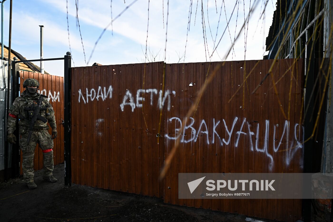 Russia Ukraine Kursk Attack Sudzha Evacuees