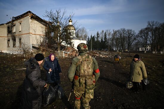 Russia Ukraine Kursk Attack Sudzha Evacuees