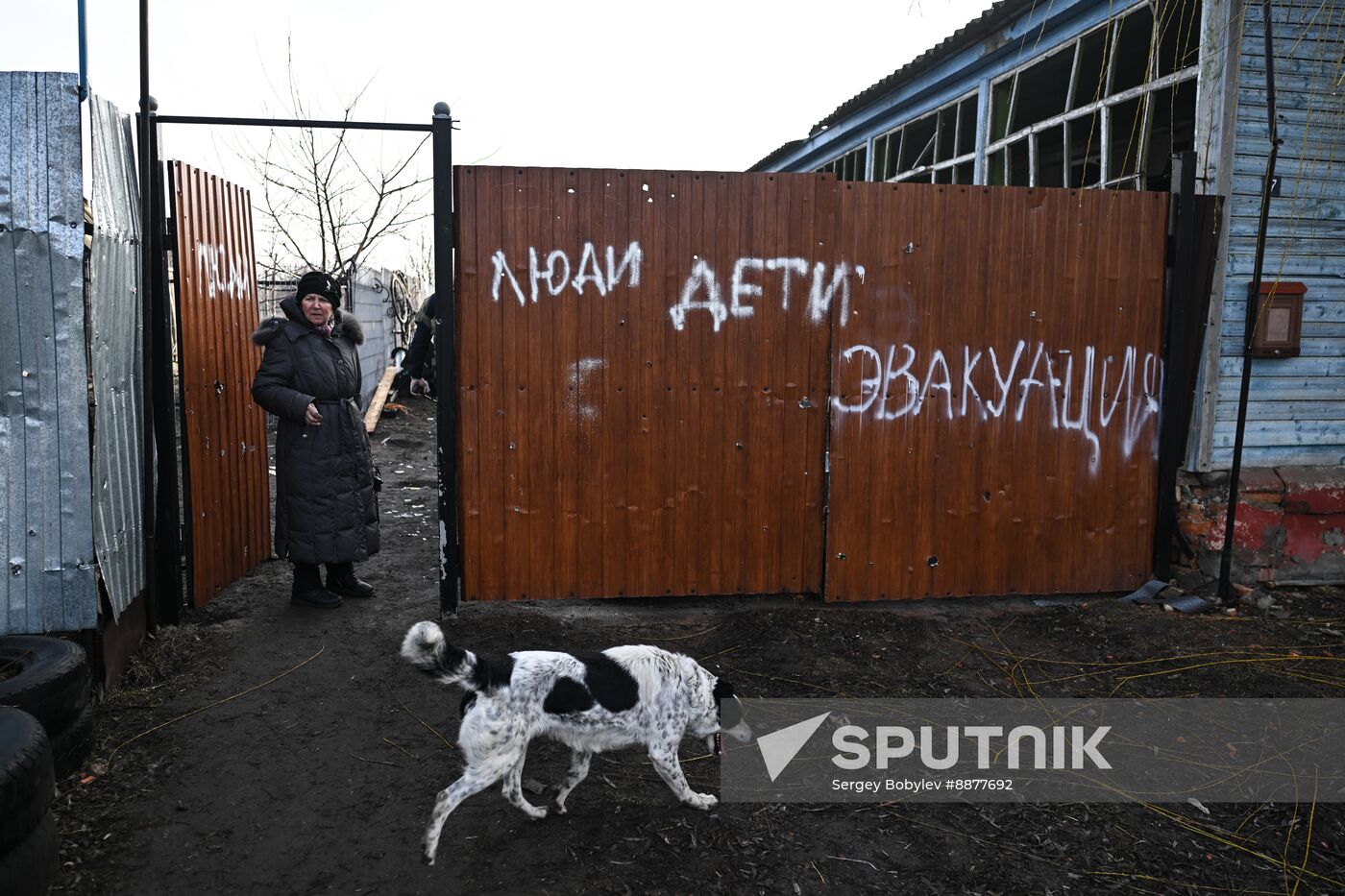 Russia Ukraine Kursk Attack Sudzha Evacuees