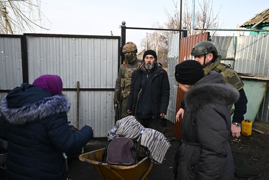 Russia Ukraine Kursk Attack Sudzha Evacuees