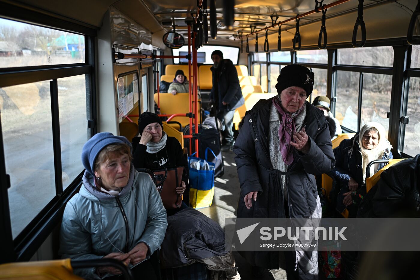 Russia Ukraine Kursk Attack Sudzha Evacuees