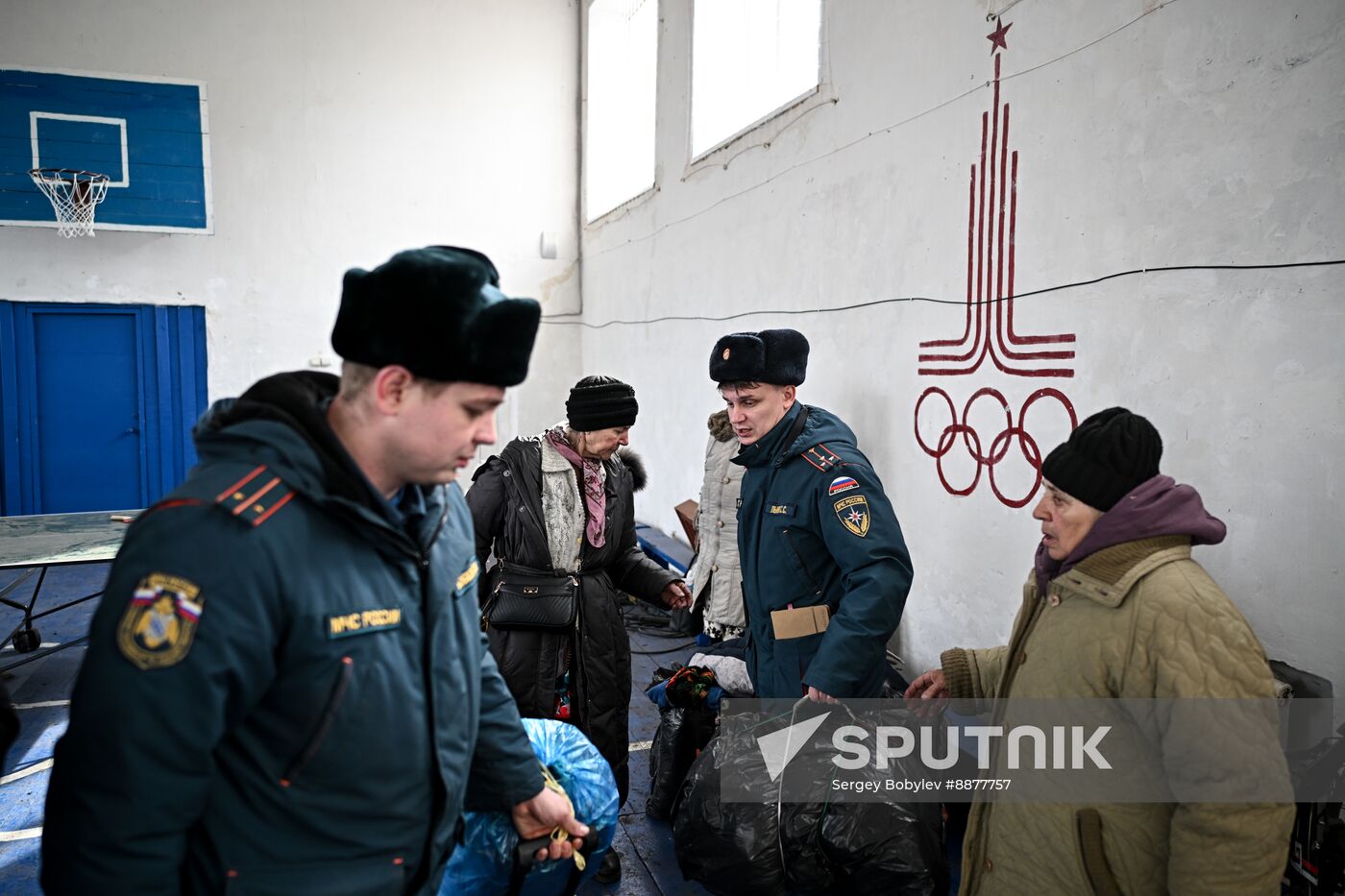 Russia Ukraine Kursk Attack Sudzha Evacuees