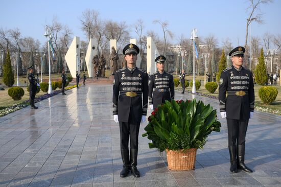 Uzbekistan Russia Parliament