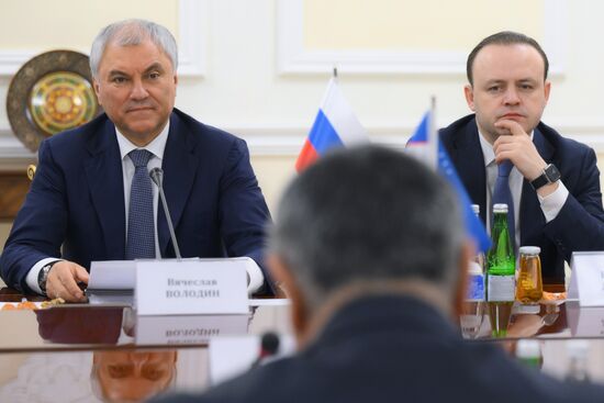 Uzbekistan Russia Parliament