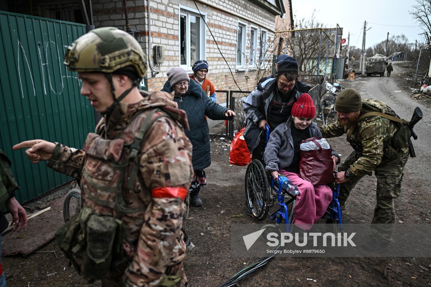 Russia Ukraine Kursk Attack Evacuees