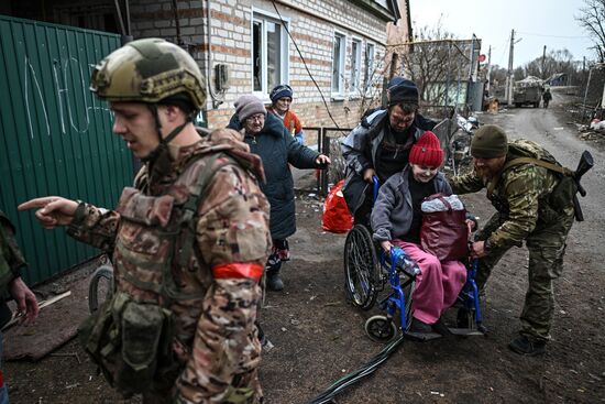 Russia Ukraine Kursk Attack Evacuees