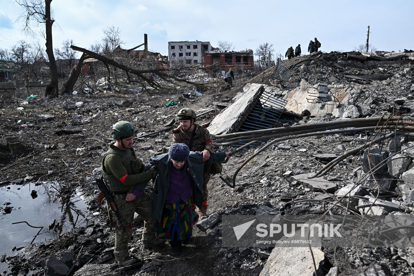 Russia Ukraine Kursk Attack Evacuees