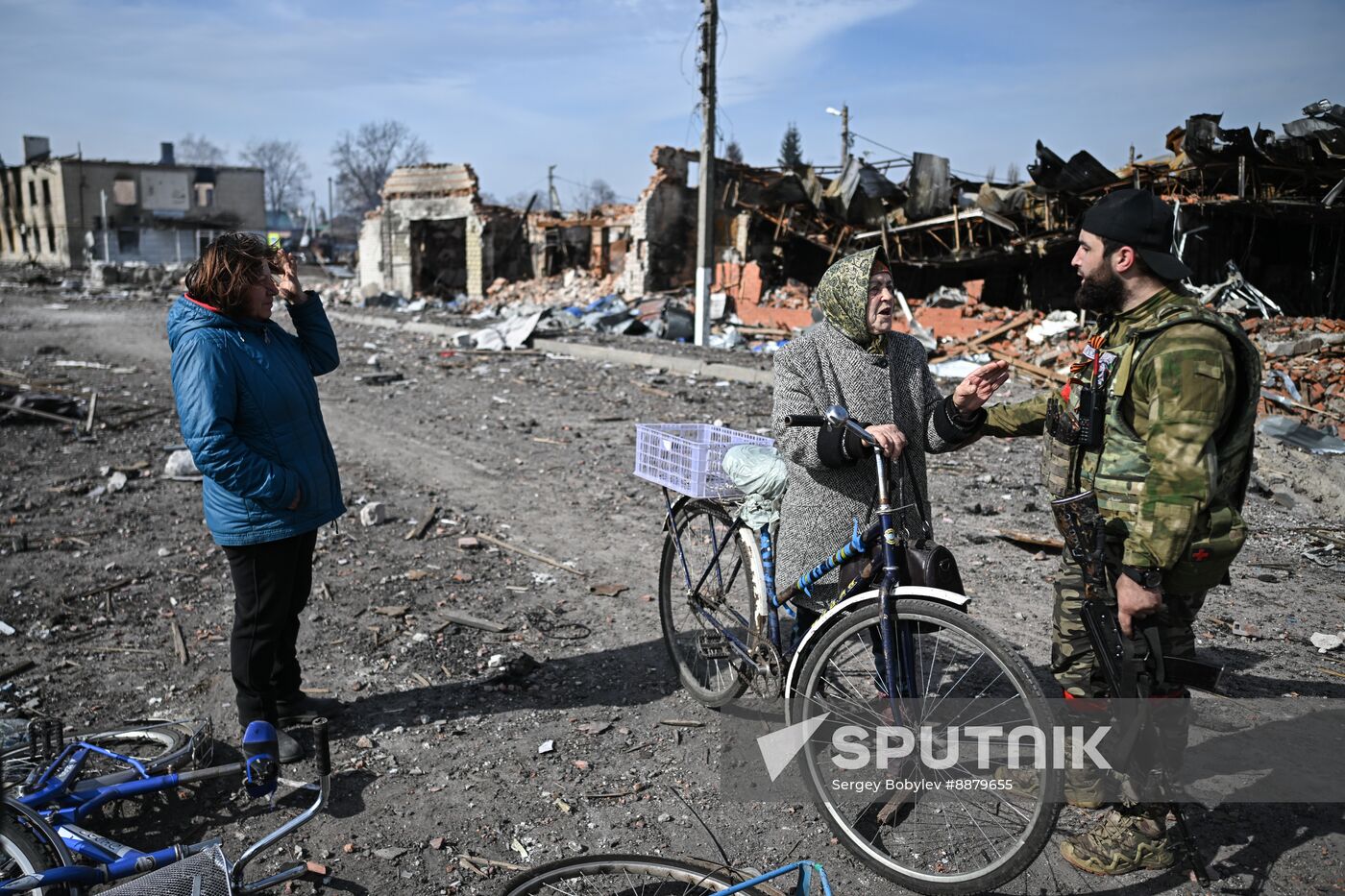 Russia Ukraine Kursk Attack Evacuees