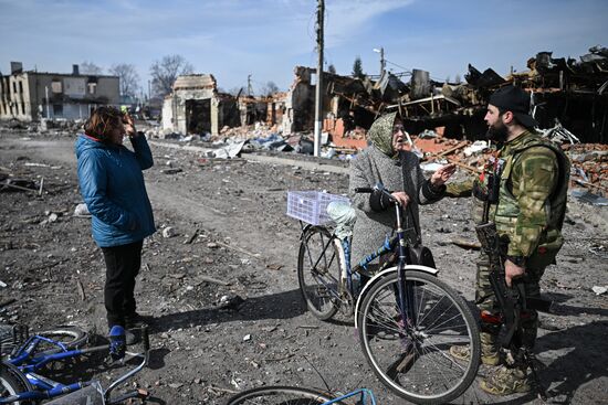 Russia Ukraine Kursk Attack Evacuees