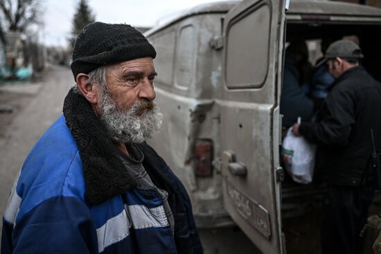 Russia Ukraine Kursk Attack Evacuees