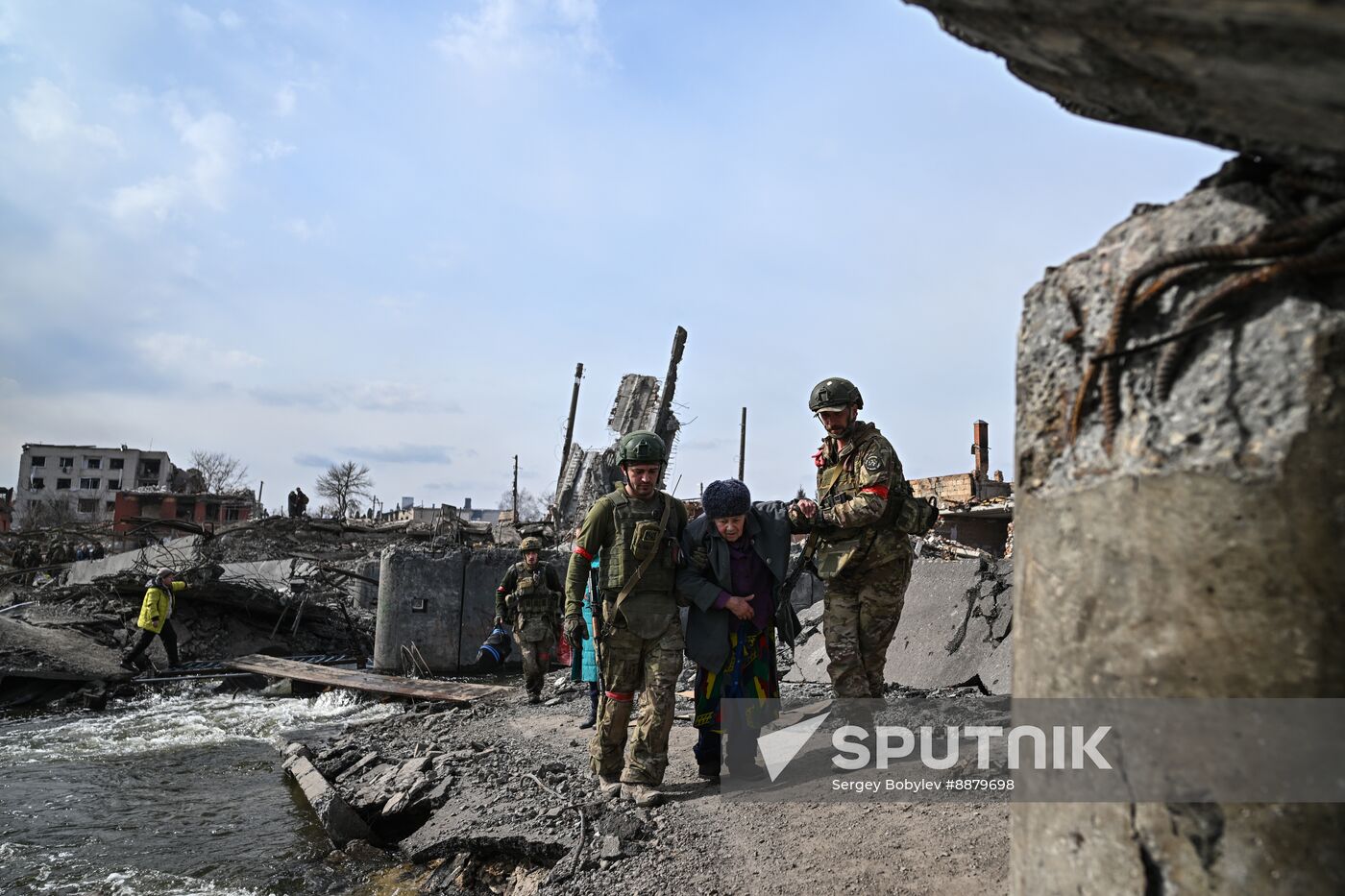 Russia Ukraine Kursk Attack Evacuees