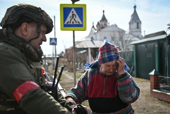 Russia Ukraine Kursk Attack Evacuees