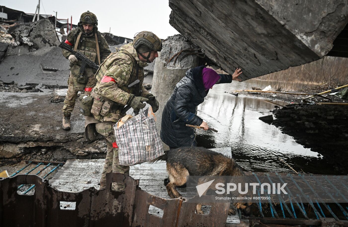 Russia Ukraine Kursk Attack Evacuees