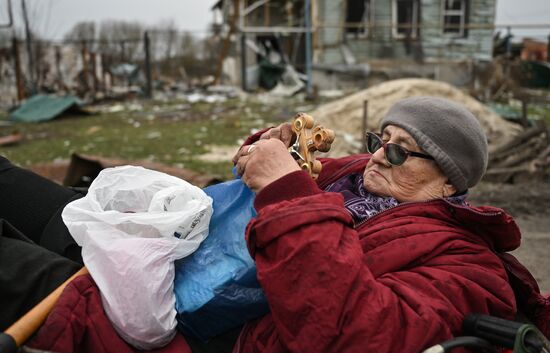 Russia Ukraine Kursk Attack Evacuees