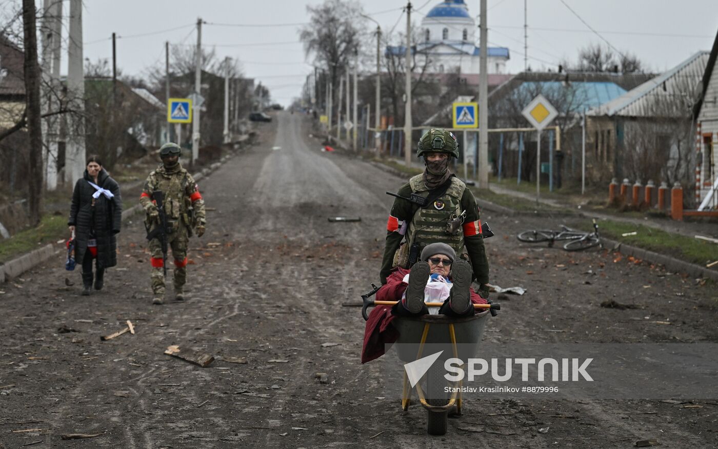 Russia Ukraine Kursk Attack Evacuees