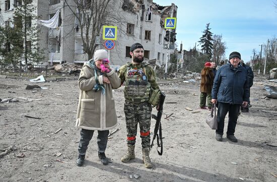 Russia Ukraine Kursk Attack Evacuees