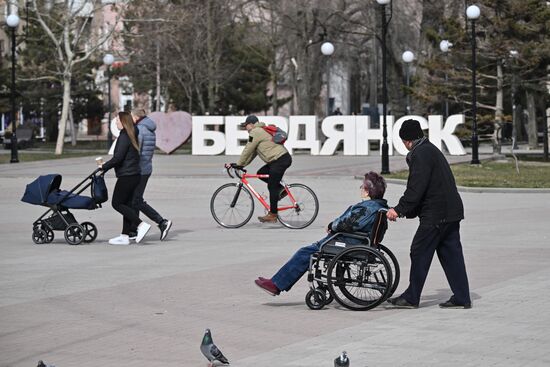 Russia New Regions Daily Life