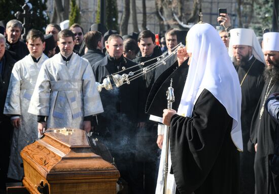 Russia Religion Patriarch Spiritual Father Death