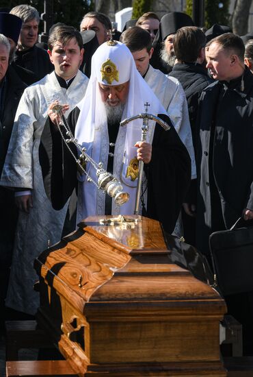 Russia Religion Patriarch Spiritual Father Death