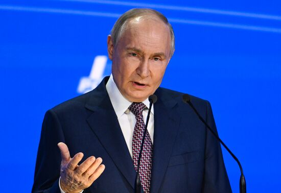 Russia Putin RSPP Congress