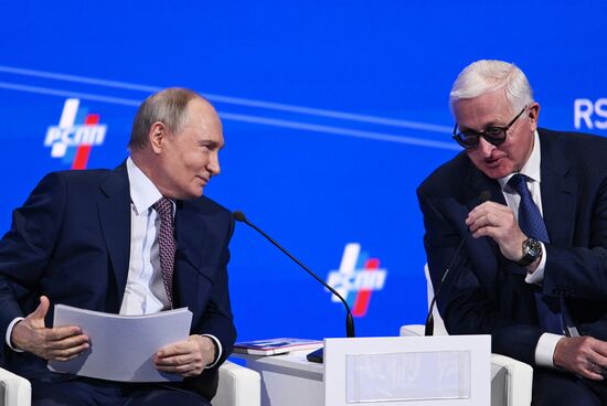 Russia Putin RSPP Congress