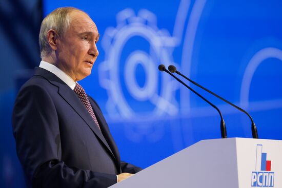 Russia Putin RSPP Congress