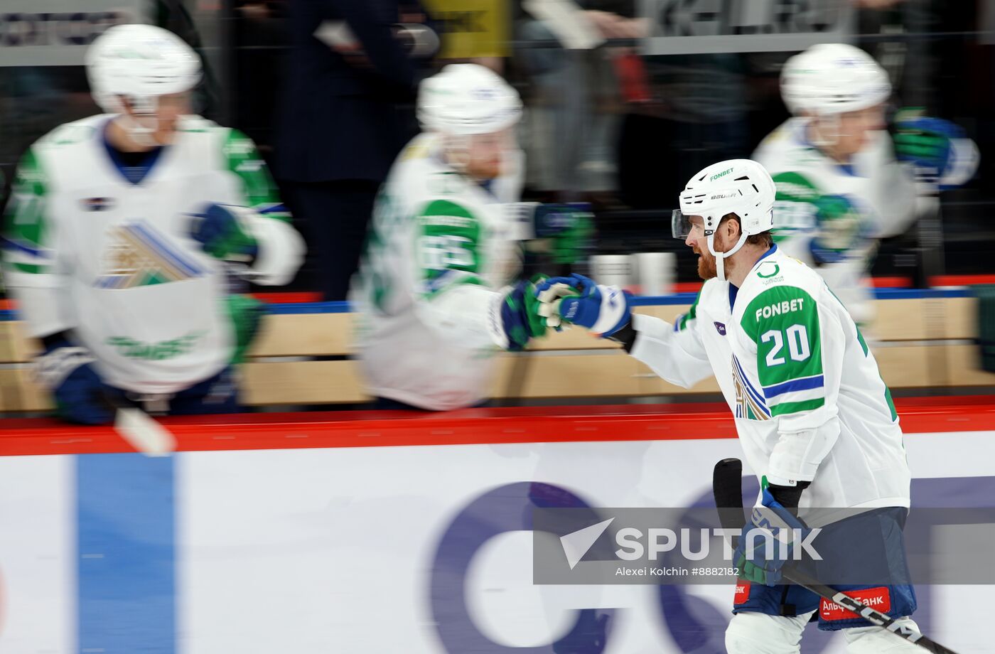 Russia Ice Hockey Kontinental League Avtomobilist  — Salavat Uylaev