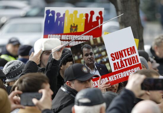 Moldova Opposition Politician Court Rally