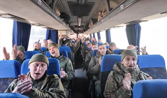 Russia Ukraine Military Operation POW Exchange