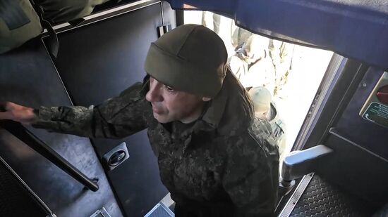 Russia Ukraine Military Operation POW Exchange