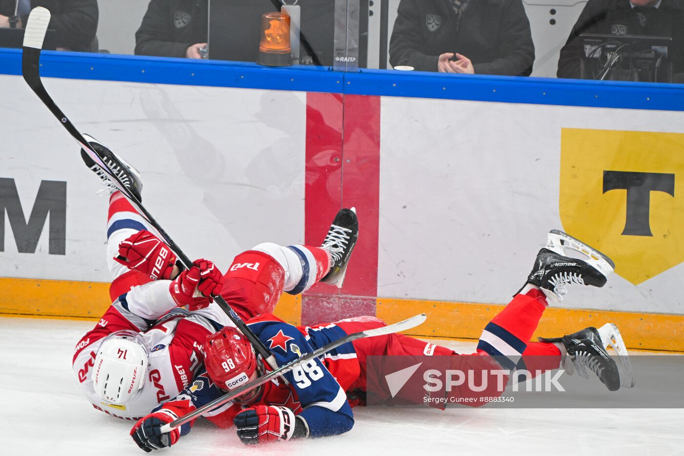Russia Ice Hockey Kontinenal League CSKA - Lokomotiv
