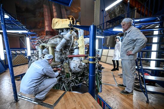 Russia Space Rocket Engine Manufacturing