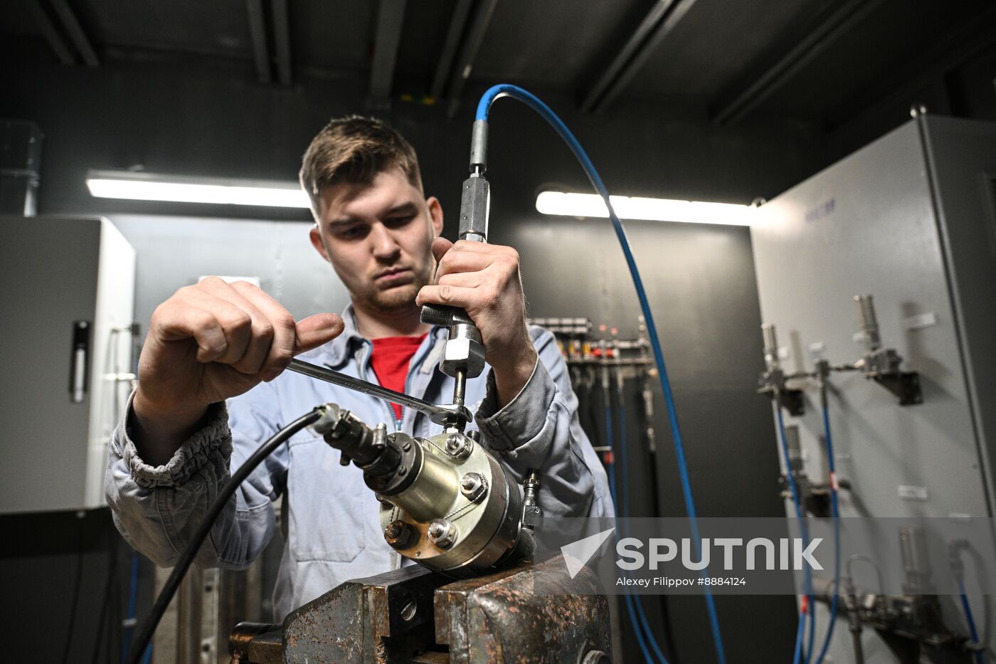 Russia Space Rocket Engine Manufacturing