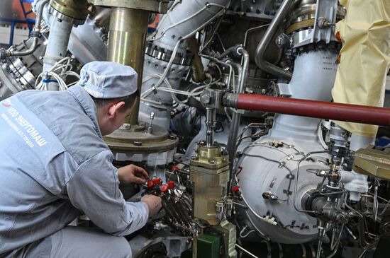 Russia Space Rocket Engine Manufacturing