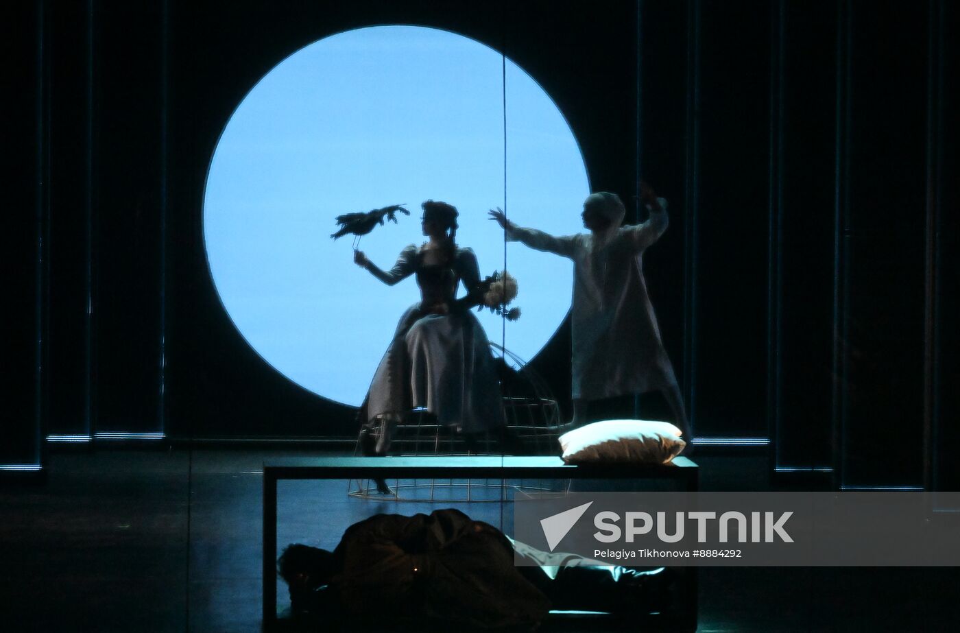 Russia Theatre Marriage