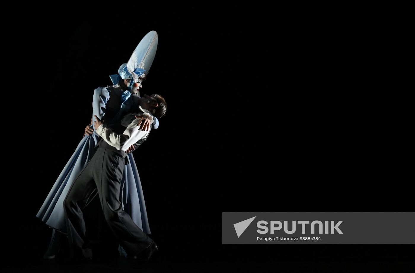 Russia Theatre Marriage