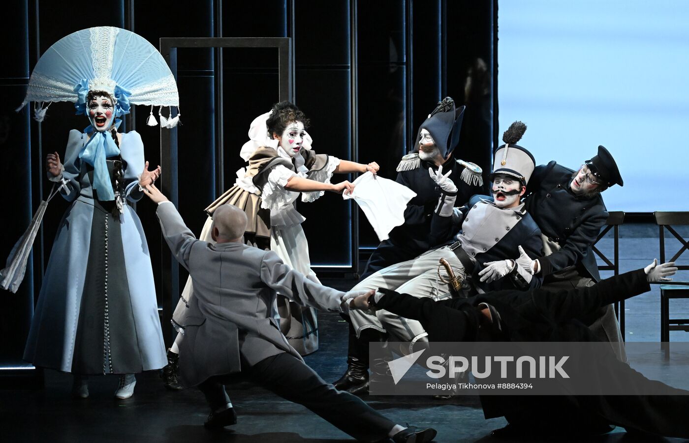 Russia Theatre Marriage