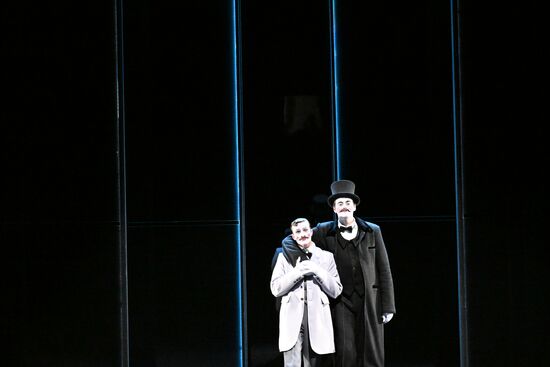 Russia Theatre Marriage