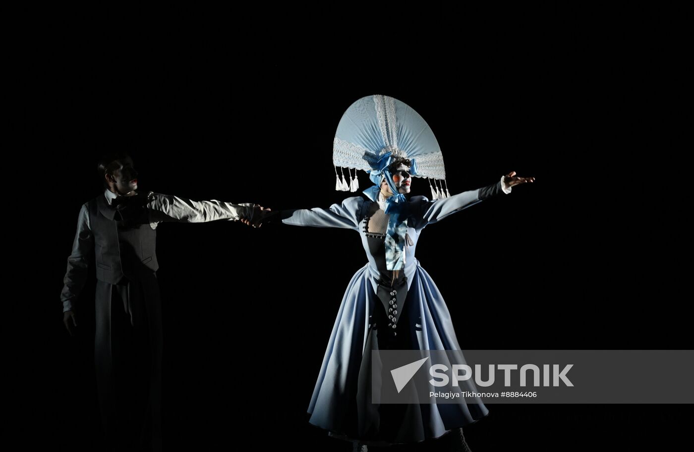 Russia Theatre Marriage