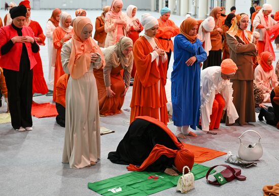 Russia Fashion Iftar